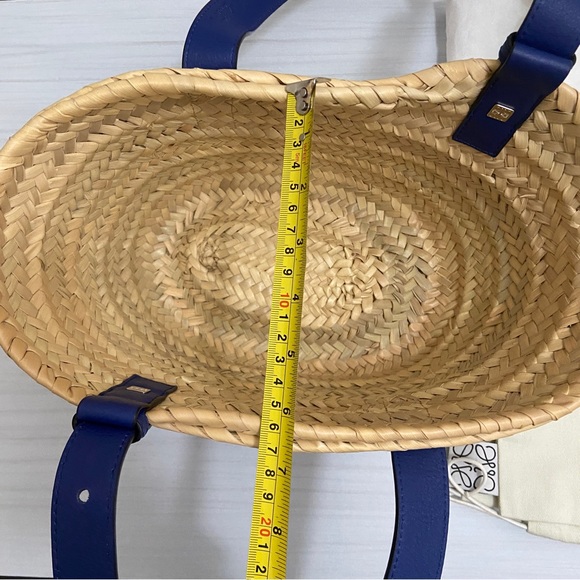 Limited Edition * Authentic Small Loewe Basket Bag - Picture 8 of 16